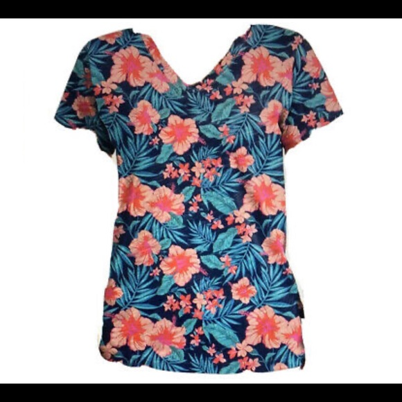 🌵Fresh Produce Island Dreaming V-Neck Tee NWT Med - Picture 13 of 13